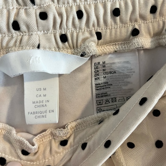 H&M Cream A-Line Midi Skirt with Pleats - Picture 2 of 5